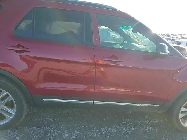 2016 Ford Explorer - Image 11