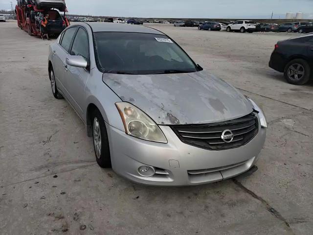 2012 Nissan Altima - Image 10