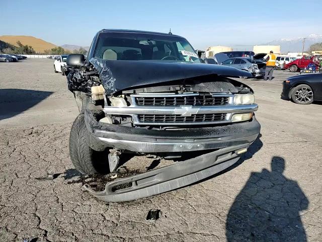 2005 Chevrolet Tahoe - Image 11