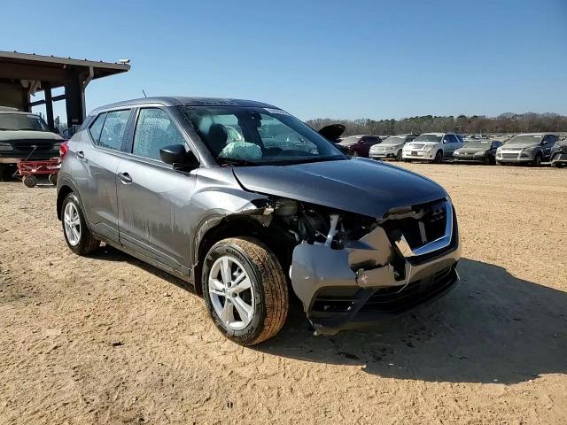 2020 Nissan Kicks - Image 15