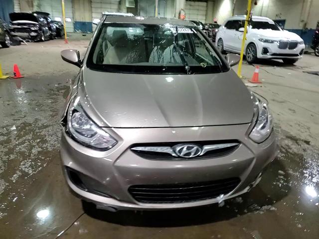 2014 Hyundai Accent - Image 13