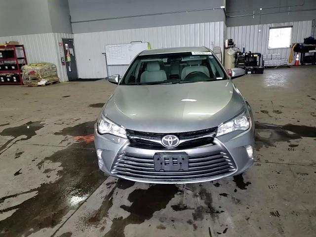 2017 Toyota Camry - Image 10