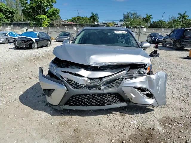 2020 Toyota Camry - Image 13