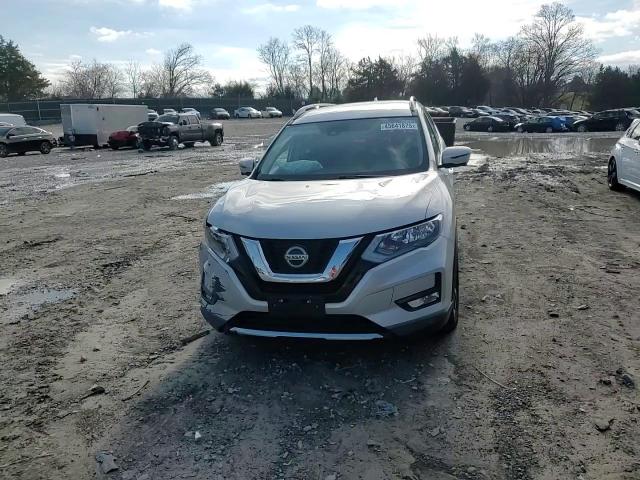 2019 Nissan Rogue - Image 12