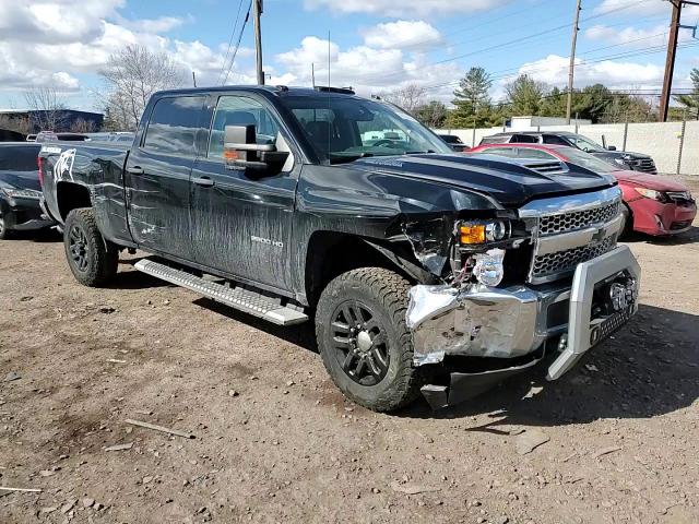 2019 Chevrolet Silverado - Image 11