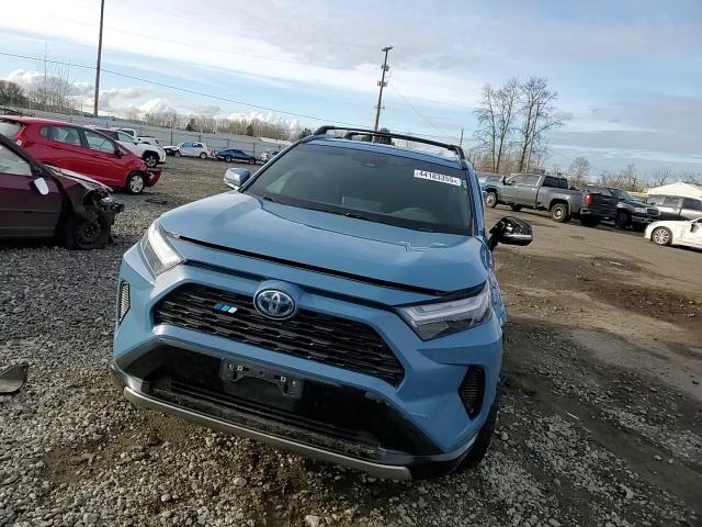 2023 Toyota RAV 4 - Image 10