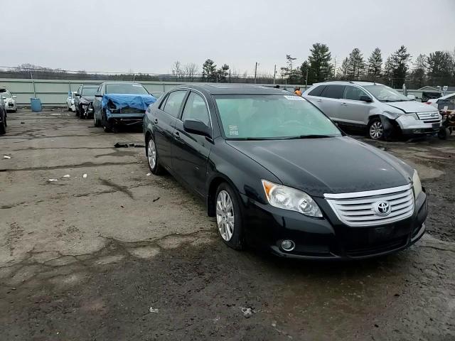2008 Toyota Avalon - Image 11