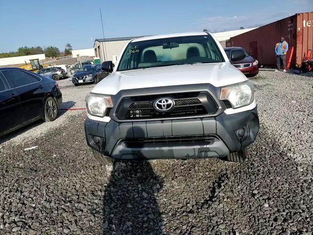 2015 Toyota Tacoma - Image 13