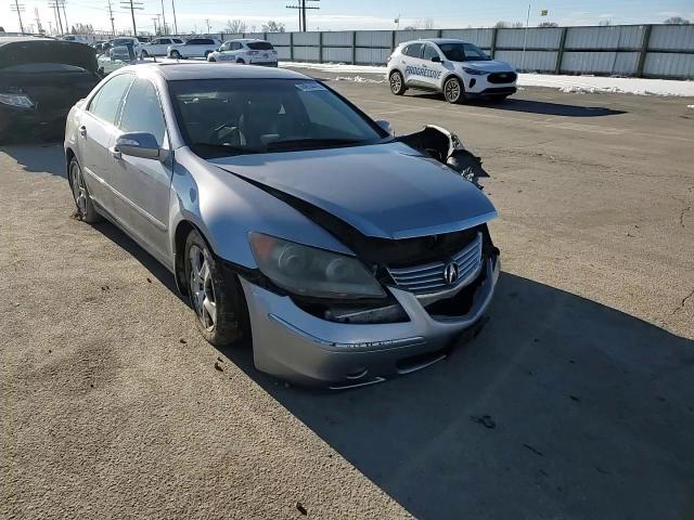 2005 Acura RL - Image 11