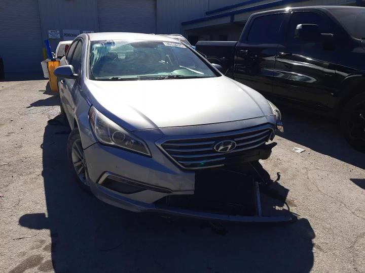 2015 Hyundai Sonata - Image 10