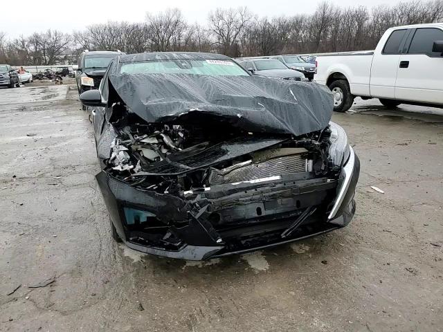 2024 Nissan Altima - Image 10