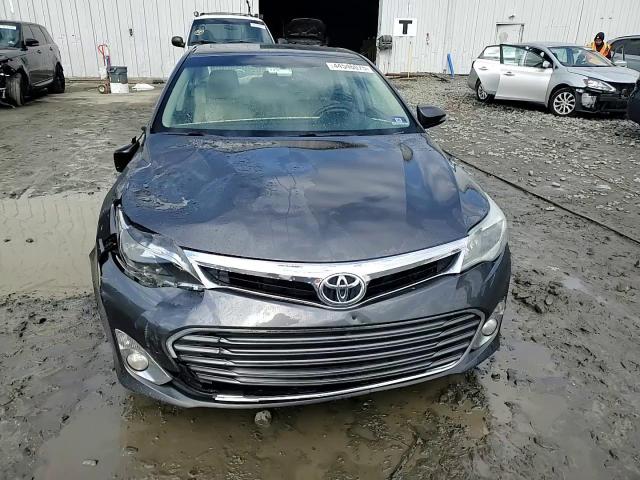 2013 Toyota Avalon - Image 13