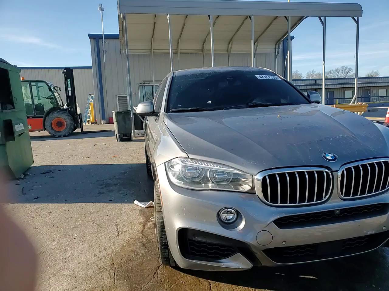 Фото: 5UXKU6C50J0W39048