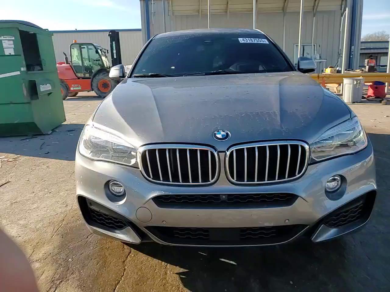 Фото: 5UXKU6C50J0W39048