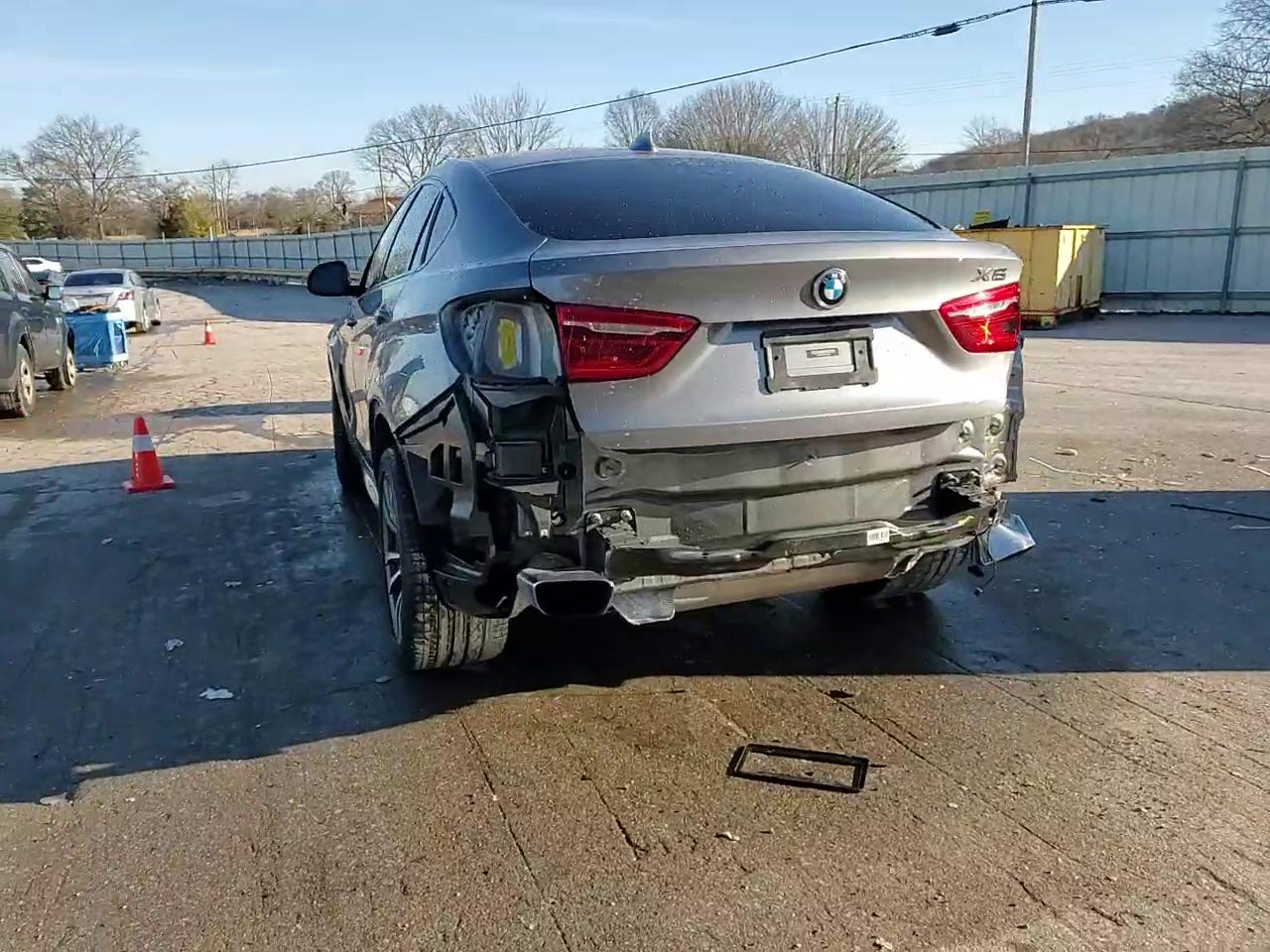 Фото: 5UXKU6C50J0W39048