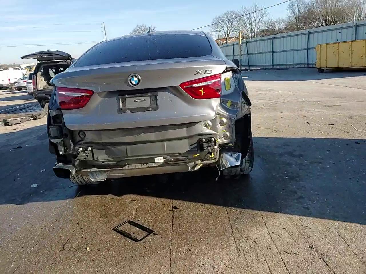 Фото: 5UXKU6C50J0W39048