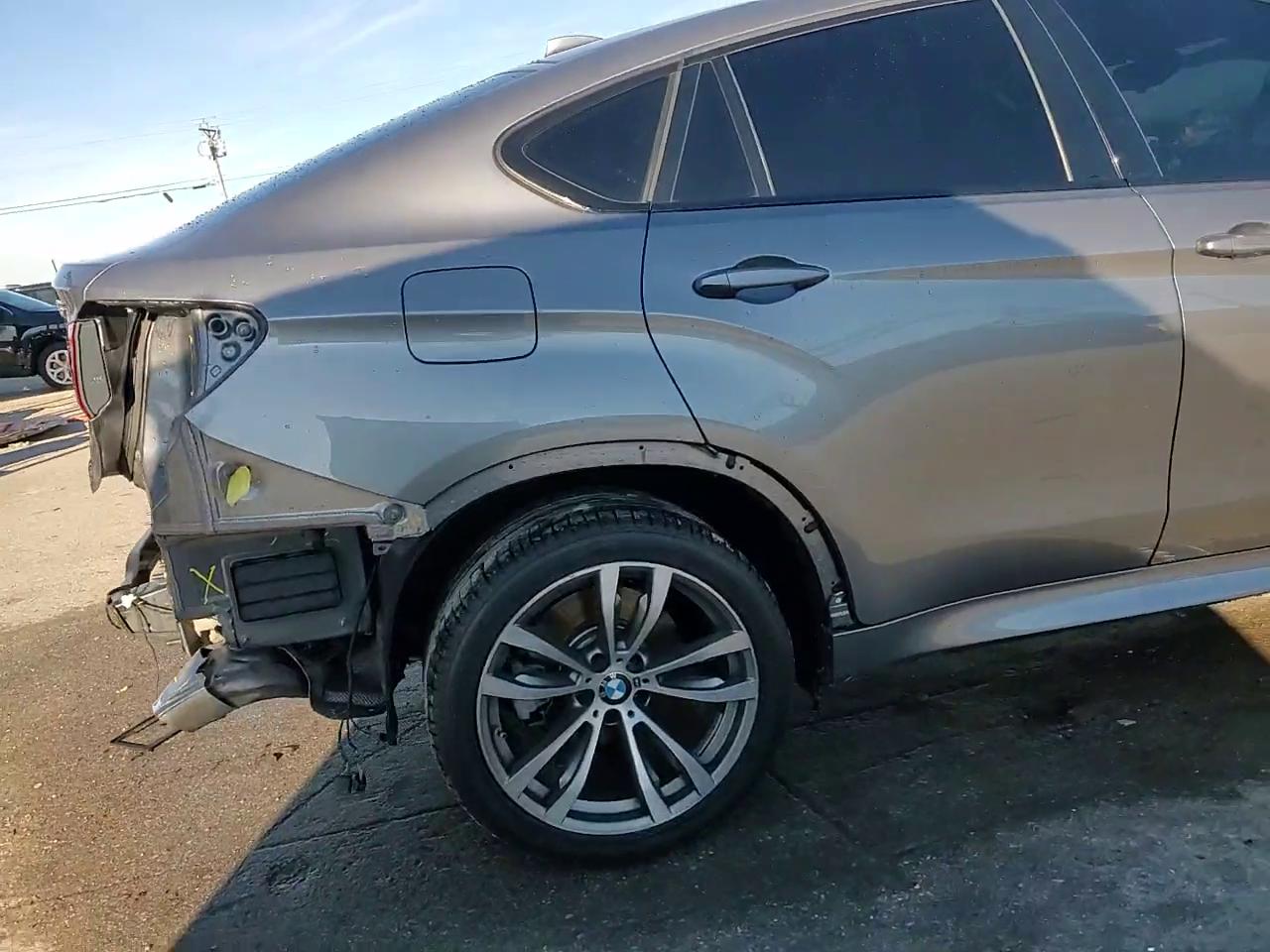 Фото: 5UXKU6C50J0W39048