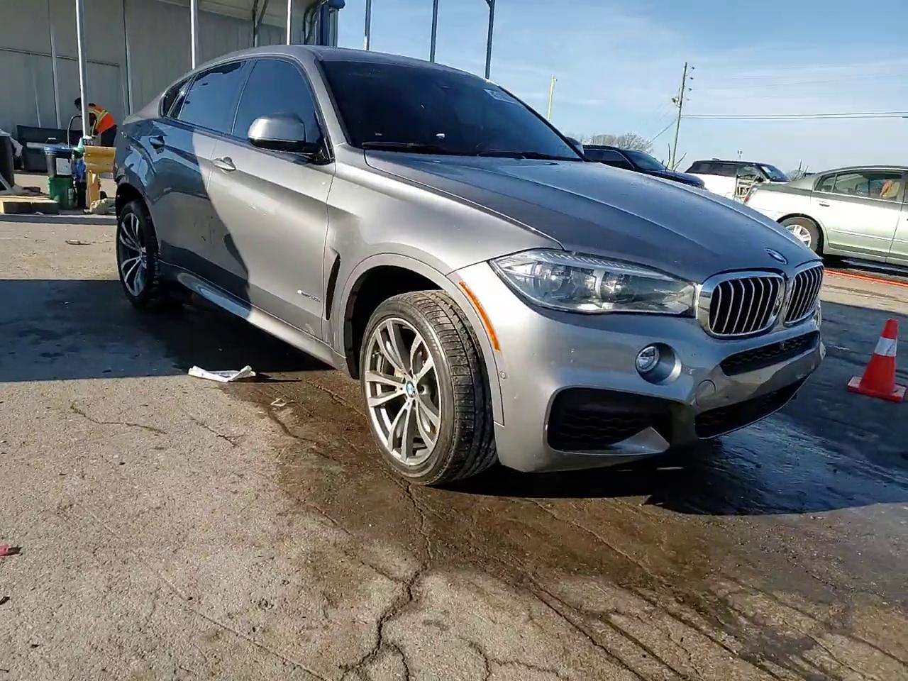 Фото: 5UXKU6C50J0W39048