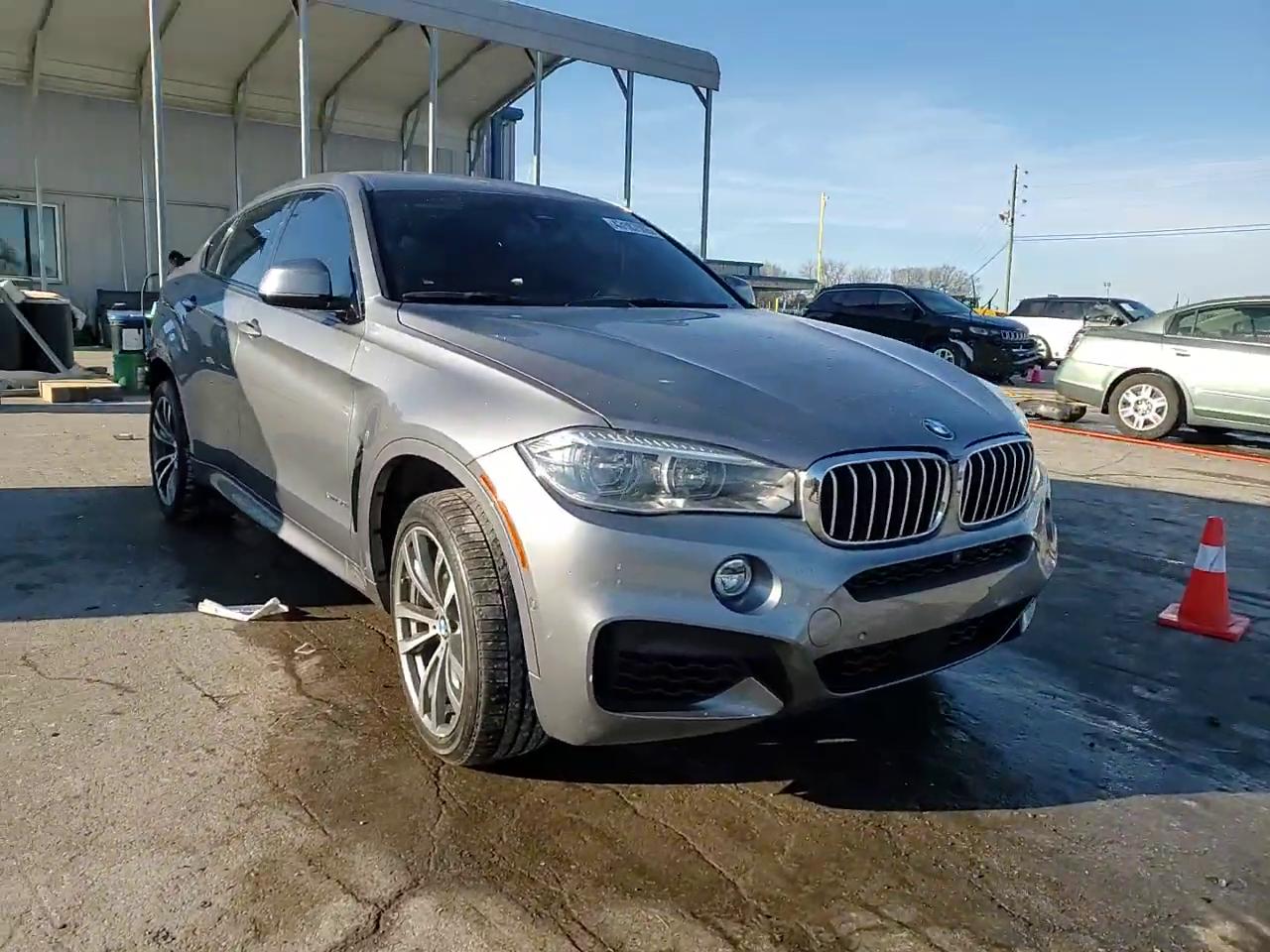 Фото: 5UXKU6C50J0W39048