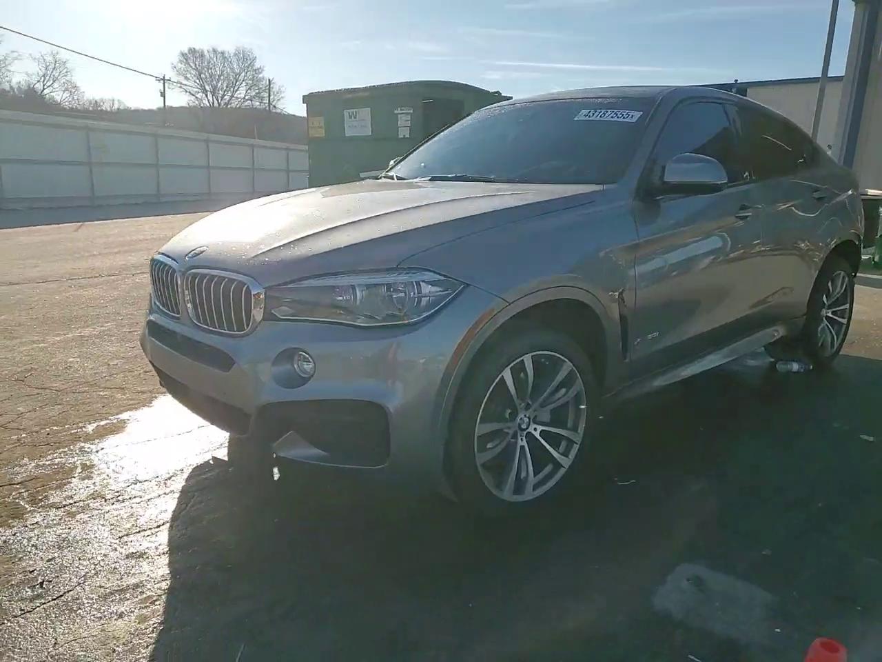 Фото: 5UXKU6C50J0W39048