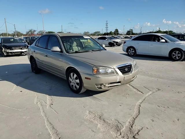 2005 Hyundai Elantra - Image 10