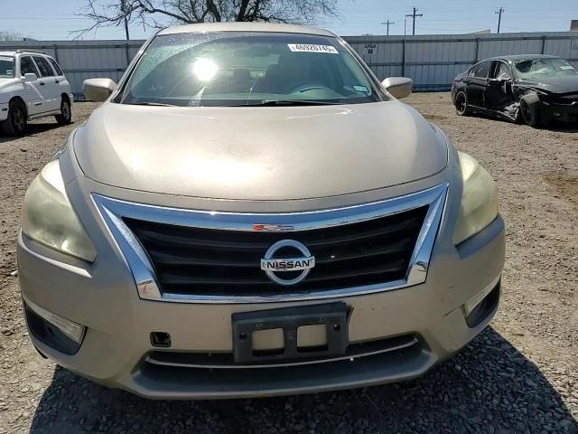 2015 Nissan Altima - Image 11