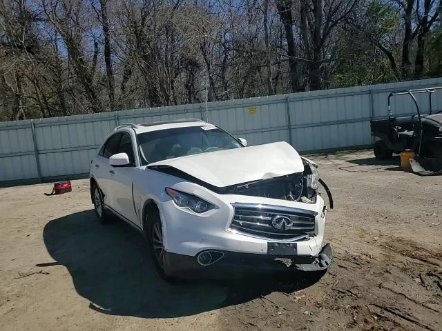 2012 Infiniti FX - Image 11