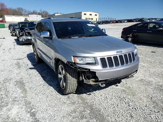 2015 Jeep Grand Cherokee - Image 11