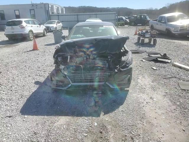 2018 Hyundai Sonata - Image 10