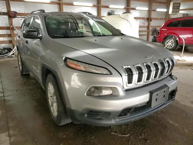 2016 Jeep Grand Cherokee - Image 14