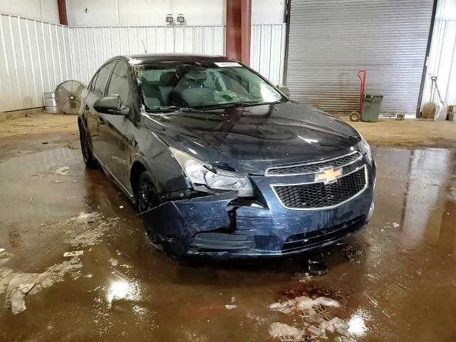 2014 Chevrolet Cruze - Image 13