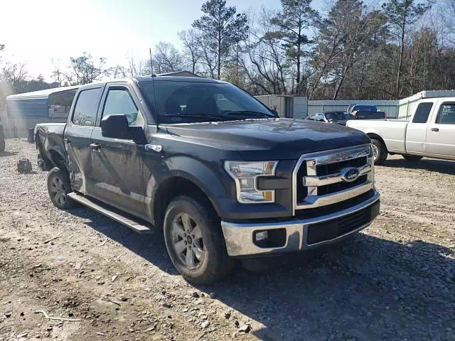 2016 Ford F-150 - Image 11