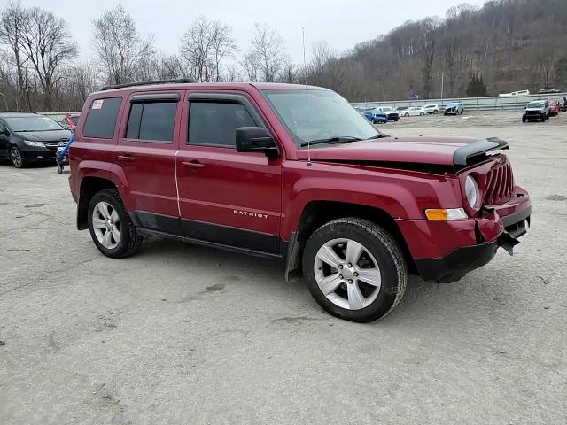2012 Jeep Liberty (Patriot) - Image 12