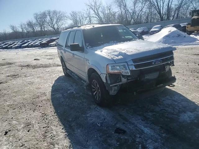 2015 Ford Expedition - Image 12
