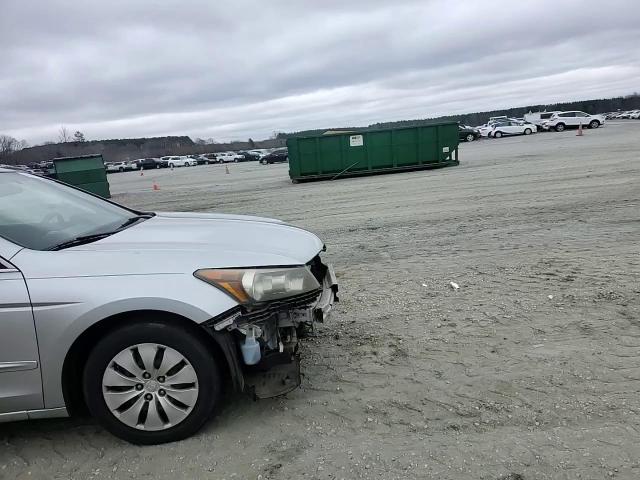 2009 Honda Accord - Image 11