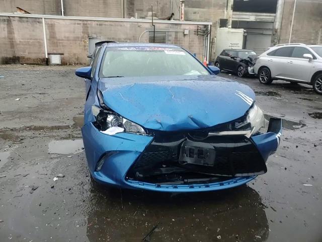 2016 Toyota Camry - Image 11