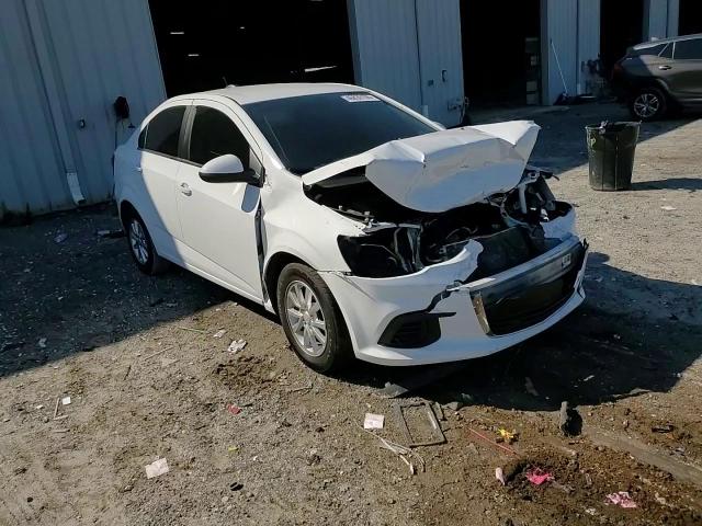 2017 Chevrolet Sonic - Image 11