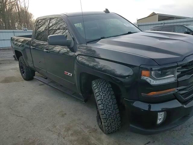 2016 Chevrolet Silverado - Image 11
