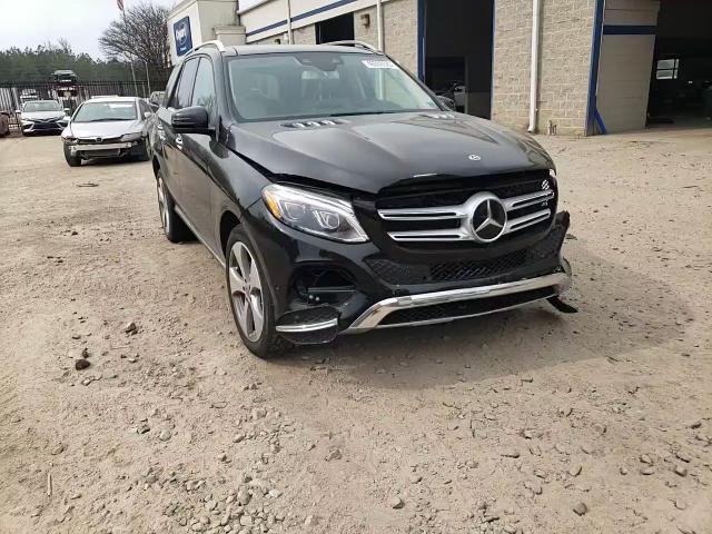 2018 Mercedes-Benz GLE - Image 11