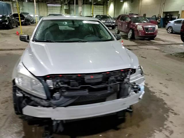 2013 Chevrolet Malibu - Image 14