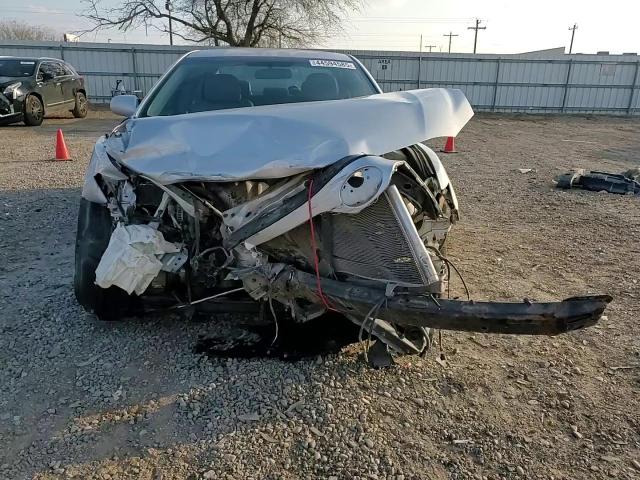 2011 Toyota Camry - Image 11