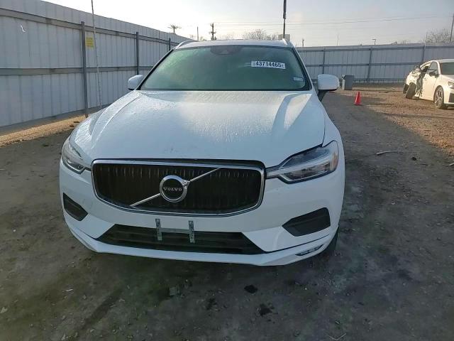 2021 Volvo XC60 - Image 12