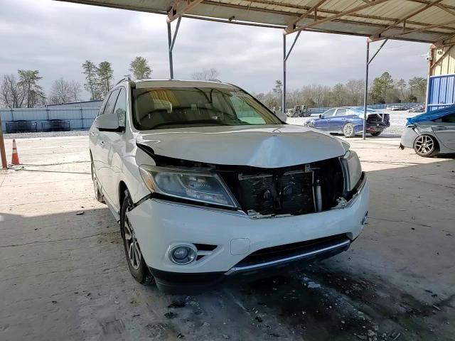 2015 Nissan Pathfinder - Image 11
