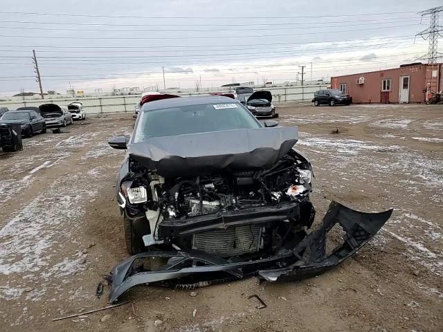 2017 Volkswagen Passat - Image 10
