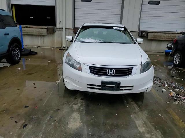 2009 Honda Accord - Image 11
