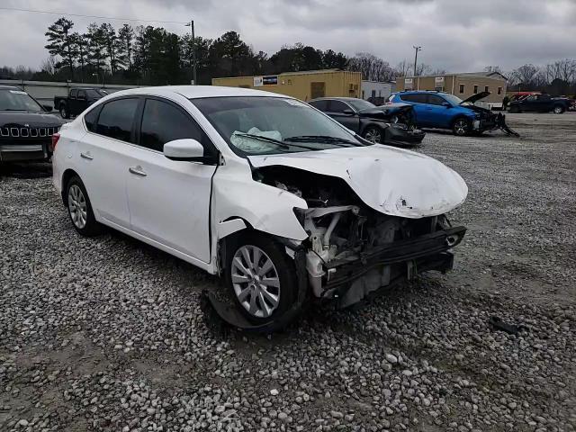 2016 Nissan Sentra - Image 13