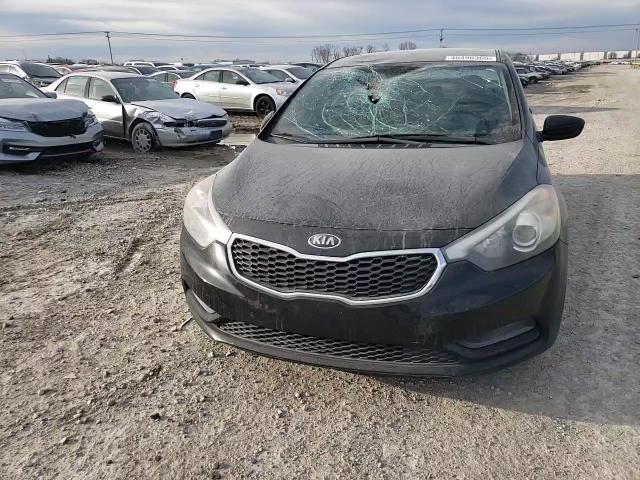 2015 Kia Forte - Image 10