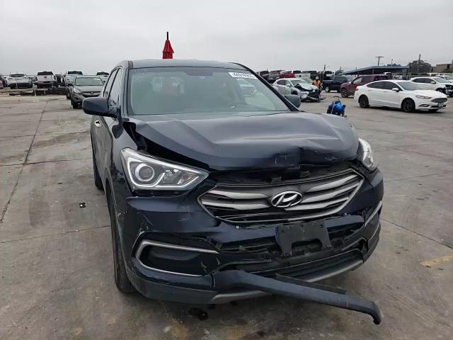 2017 Hyundai Santa Fe - Image 12