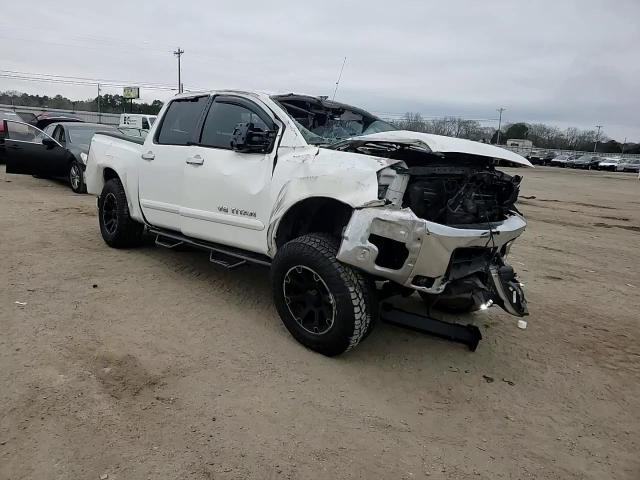 2006 Nissan Titan - Image 11