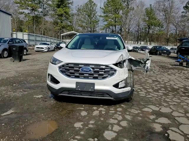 2022 Ford Edge - Image 14